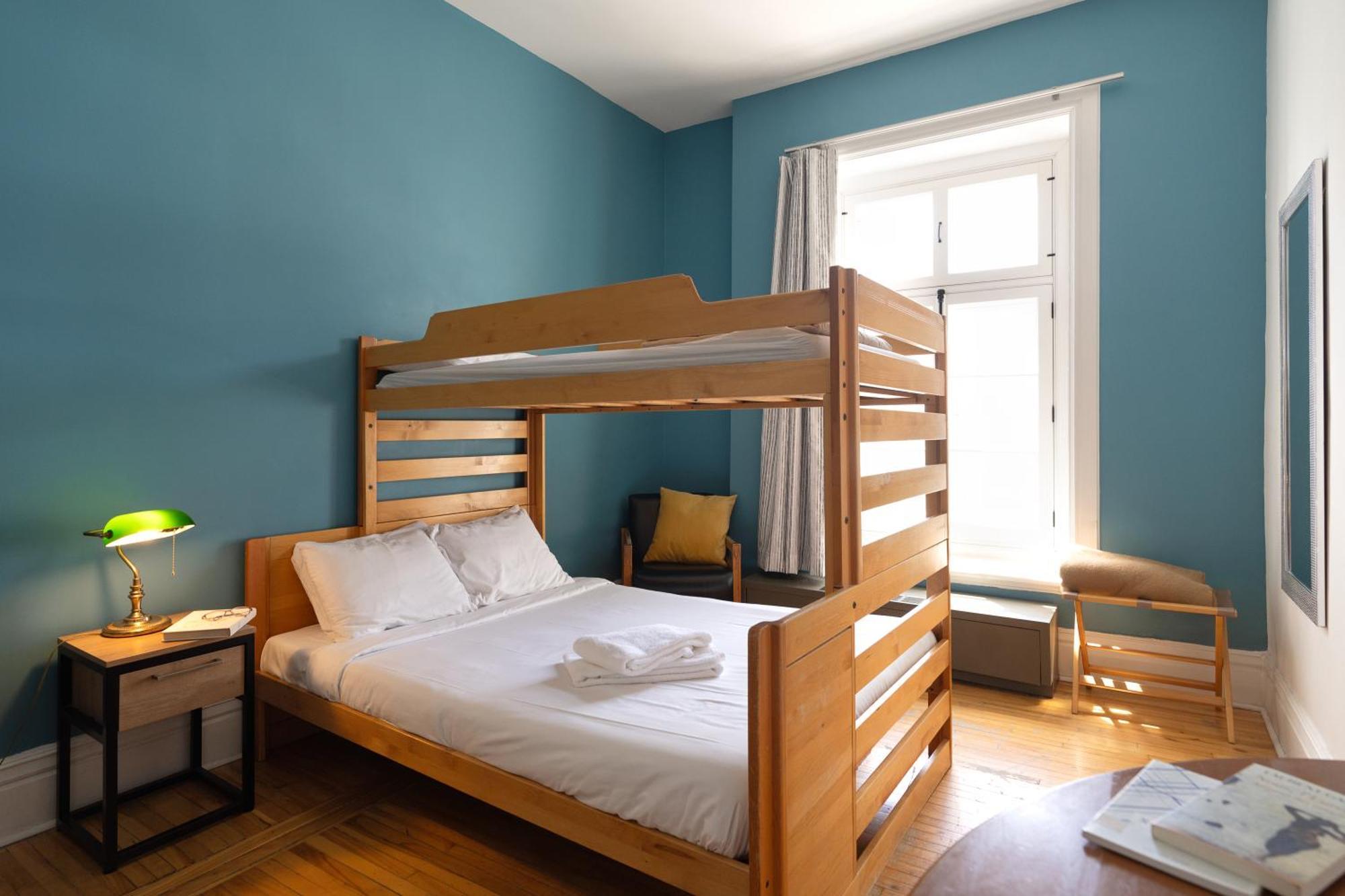 Auberge Internationale De Quebec - Hi Canada Rom bilde